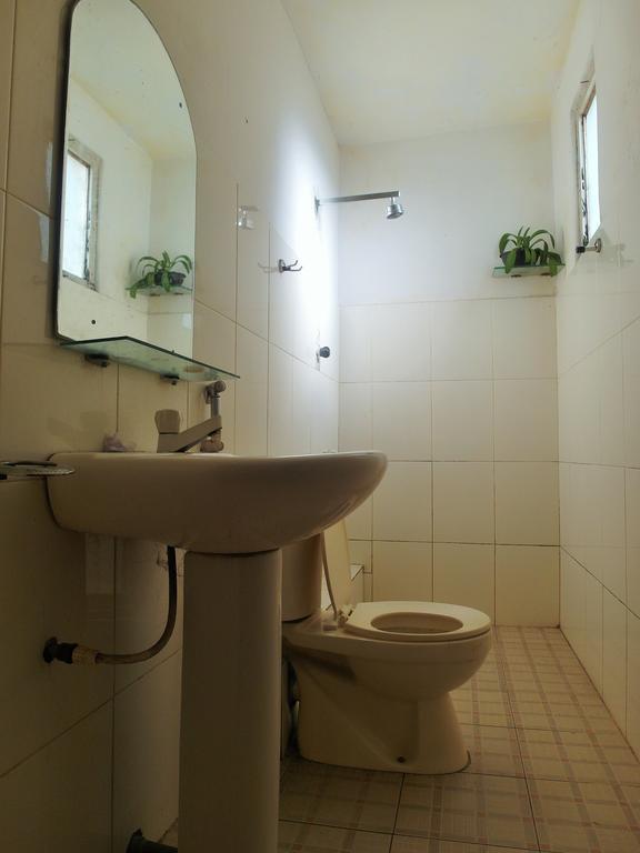 Villa Two Residence Dehiwala-Mount Lavinia Екстериор снимка