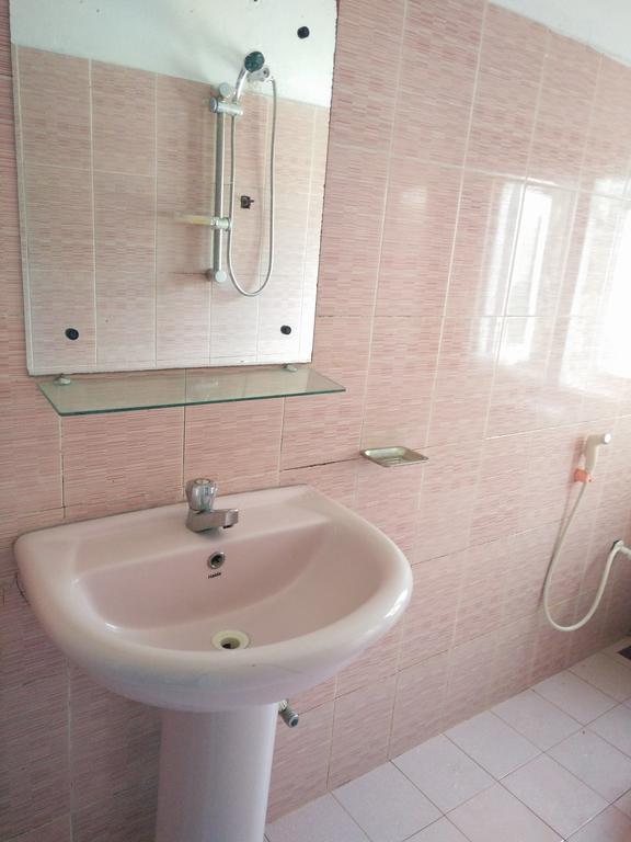 Villa Two Residence Dehiwala-Mount Lavinia Екстериор снимка