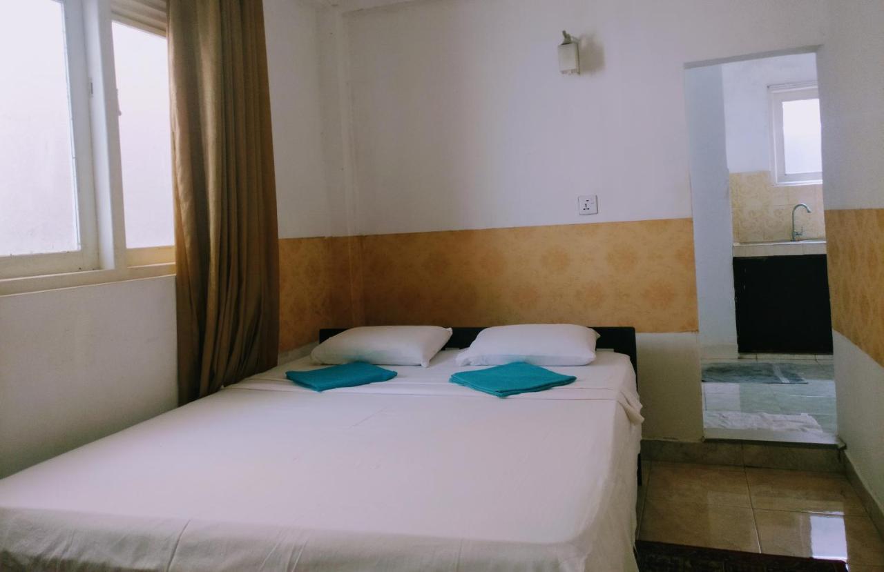Villa Two Residence Dehiwala-Mount Lavinia Екстериор снимка